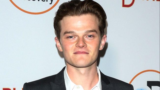 English actor Robert Aramayo; turned professional in 2015 & records notable TV works in Game of Thrones, Mindhunter & Behind Her Eyes