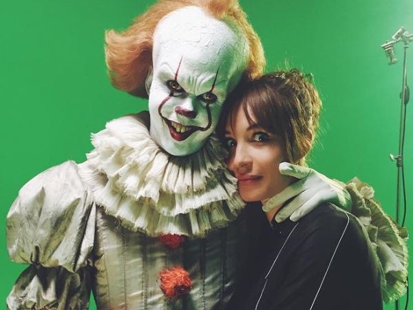 Bill Skarsgard Dressed As Pennywise Clicks A Picture With His Girlfriend Alida Morberg In 2017