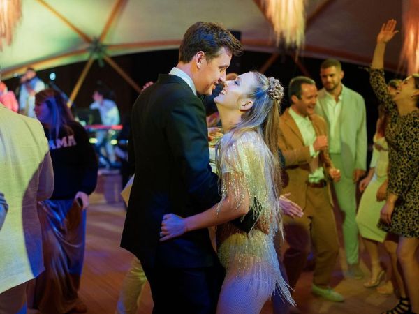 Billie Lourd Pictured Dancing With Her Husband After Their Wedding Ceremony In 2022